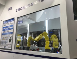 02国際ロボット展2019_ロボトレーナー